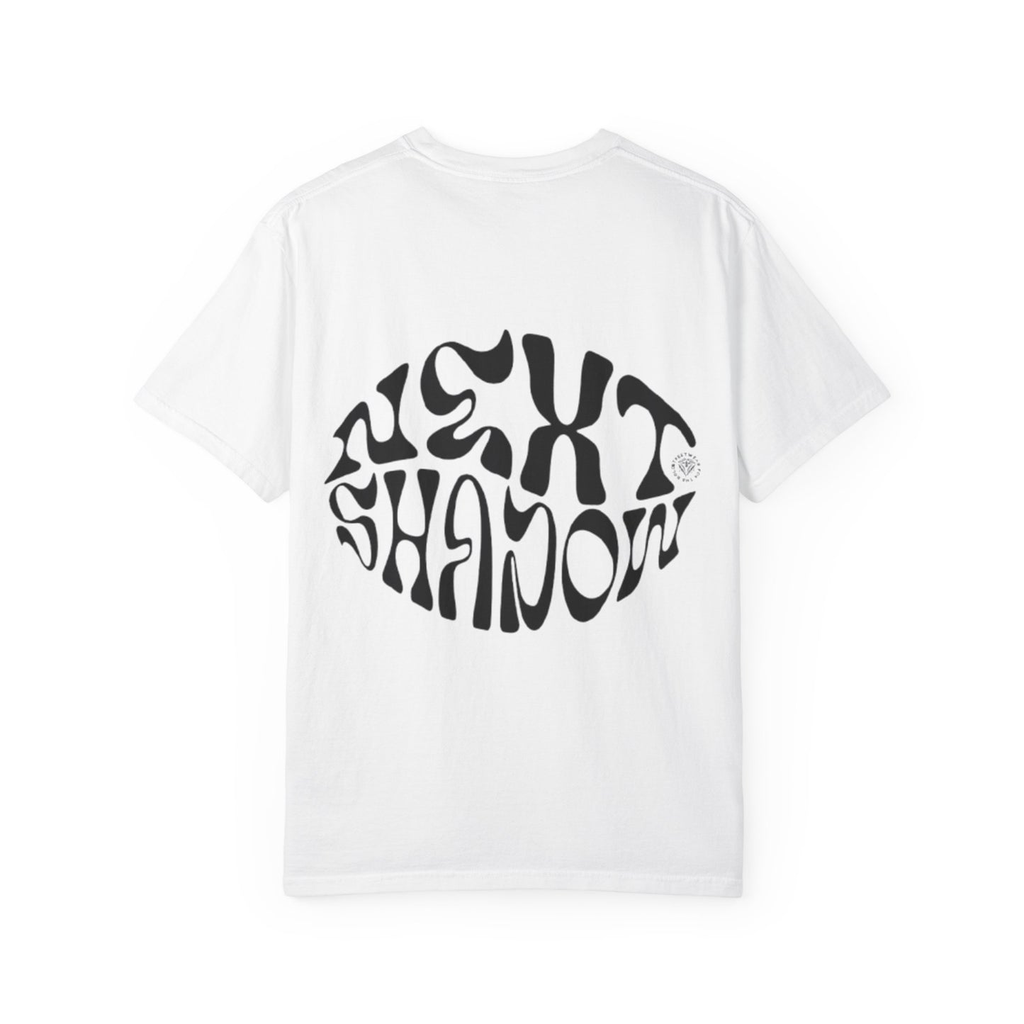 Trendy Unisex T-Shirt with Bold Graphic Design - Perfect for Casual Wear