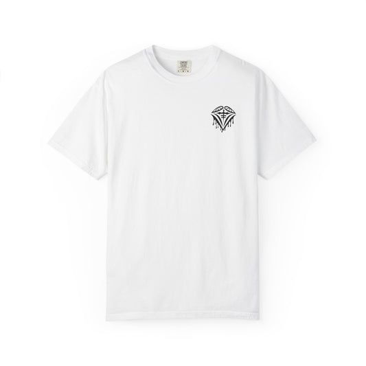 Trendy Unisex T-Shirt with Bold Graphic Design - Perfect for Casual Wear