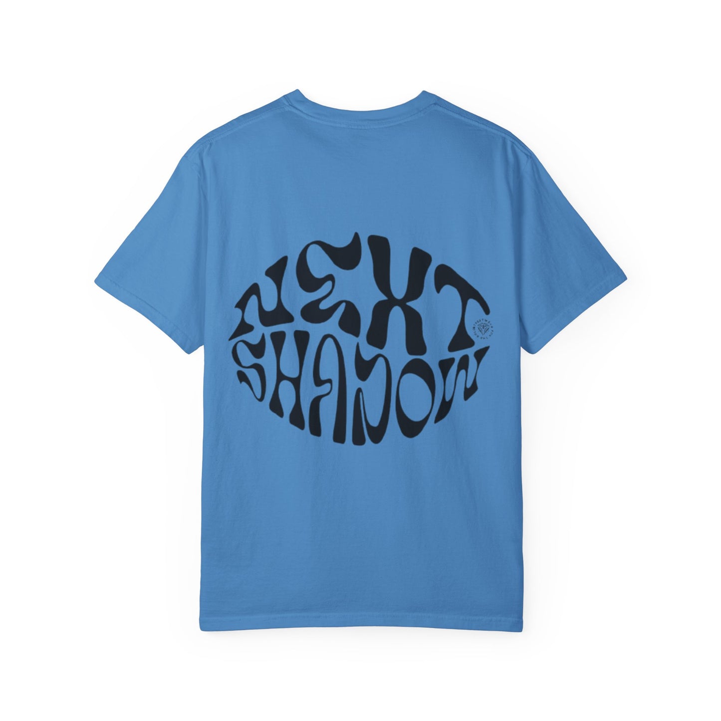 Trendy Unisex T-Shirt with Bold Graphic Design - Perfect for Casual Wear